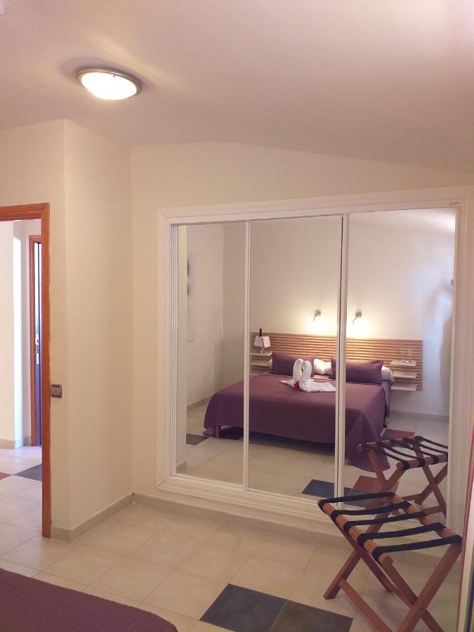 Aparthotel El Cerrito Playa Cancajos.- BreNa Baja  المظهر الخارجي الصورة