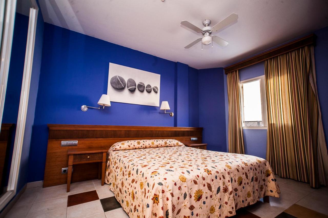 Aparthotel El Cerrito Playa Cancajos.- BreNa Baja  المظهر الخارجي الصورة