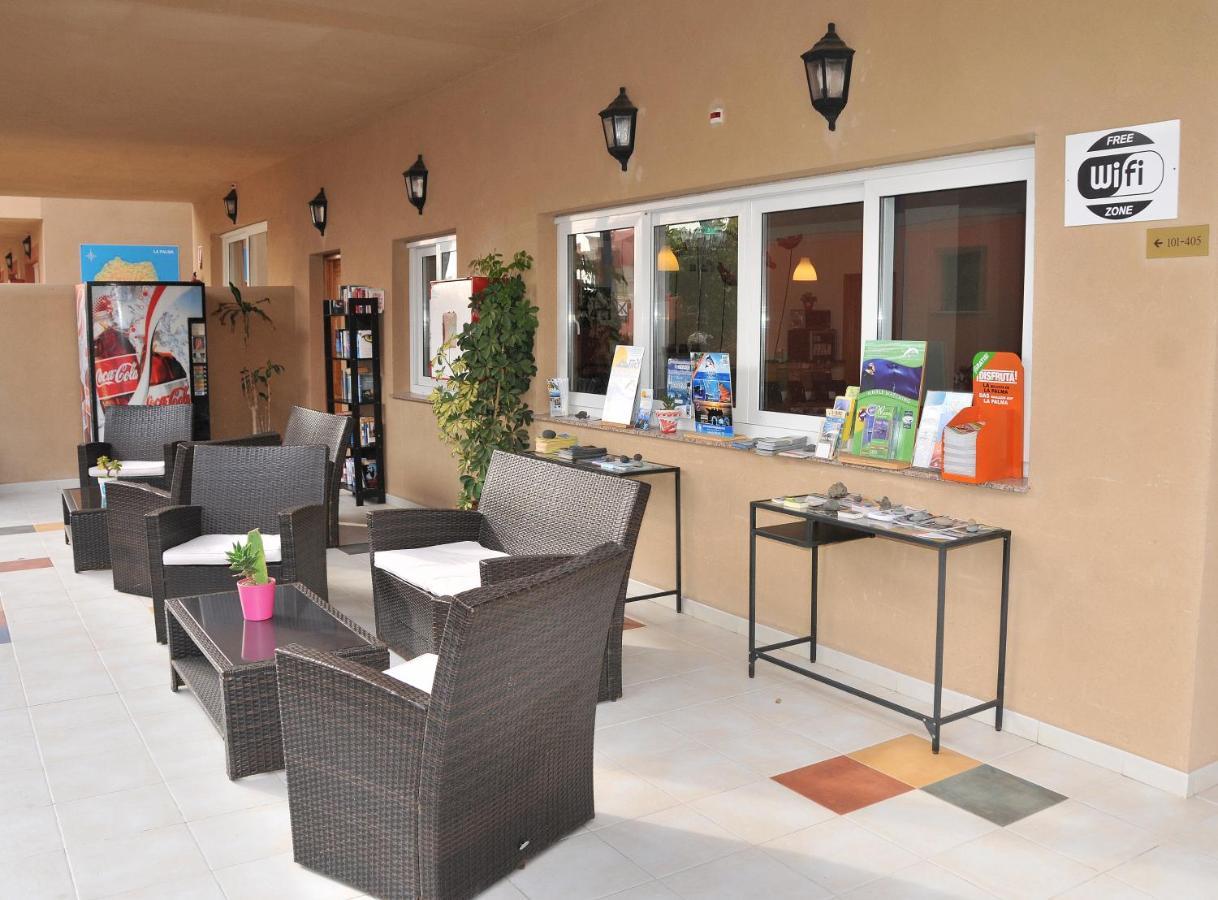 Aparthotel El Cerrito Playa Cancajos.- BreNa Baja  المظهر الخارجي الصورة